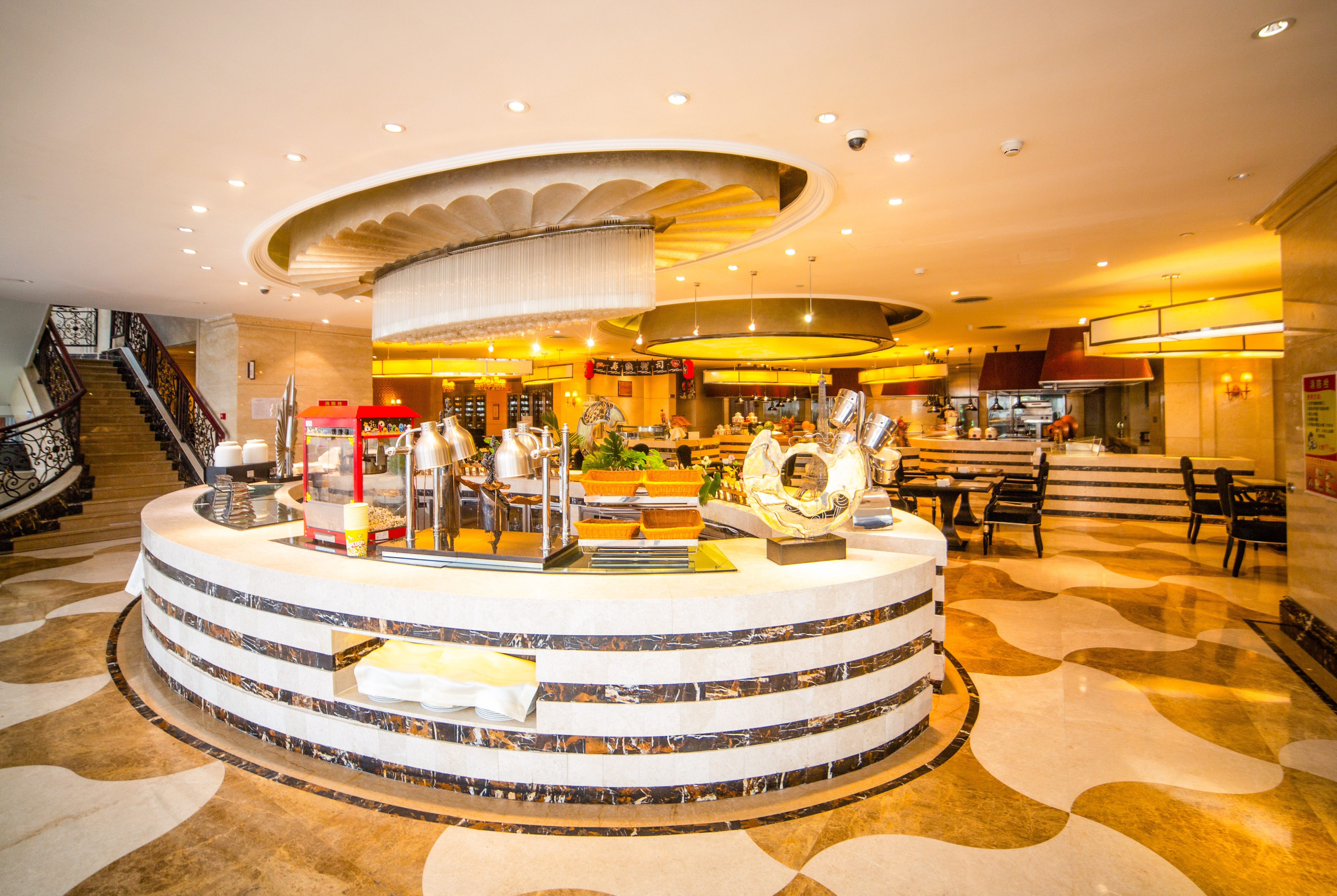 Howard Johnson by Wyndham Domando Plaza Wulanchabu restaurant in Wulanchabu, Other than US/Canada